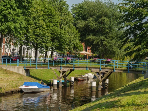 Petit Village Friedrichstadt Avec Nombreux Canaux — Photo