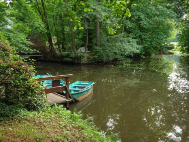 Westphalia 'da küçük bir nehir ve değirmen