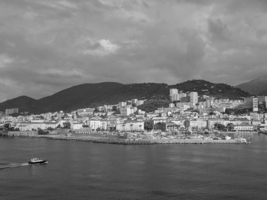 Akdeniz 'deki Korsika Adası.