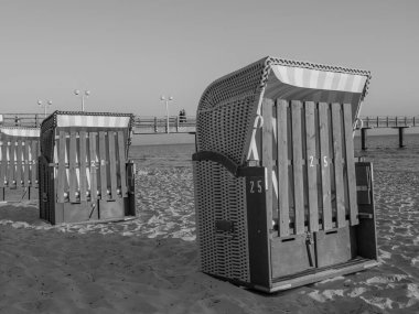 Binz plajında gün doğumu