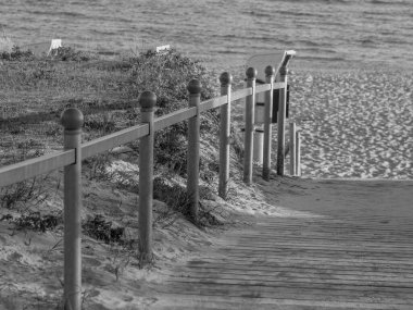 Baltık Denizi 'ndeki Binz plajı