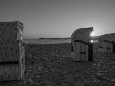 Baltık Denizi 'ndeki Binz plajı