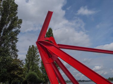 Bonn şehri Almanya 'da Ren nehrinin kenarında.
