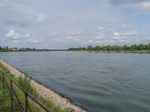 Miasto Bonn Nad Rzeką Rhine Niemczech — Zdjęcie stockowe