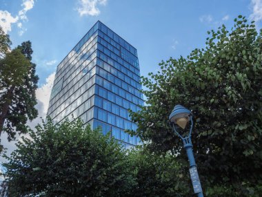 Bonn şehri Almanya 'da Ren nehrinin kenarında.