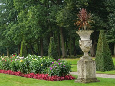 Hollanda 'daki Utrecht yakınlarındaki Haar Kalesi.