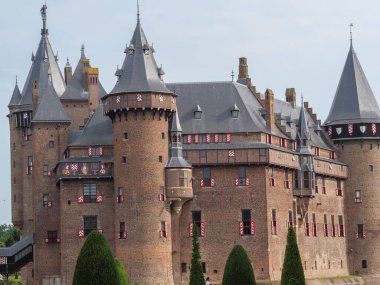 Hollanda 'daki Utrecht yakınlarındaki Haar Kalesi.
