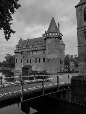 Hollanda 'daki Utrecht yakınlarındaki Haar Kalesi.