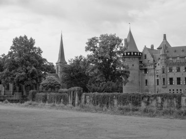 Hollanda 'daki Utrecht yakınlarındaki Haar Kalesi.