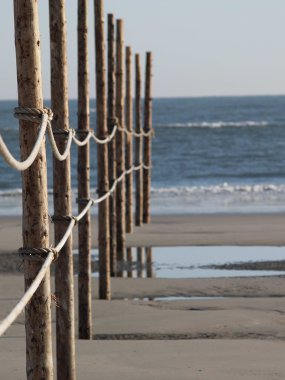 Alman kuzey denizinde küçük bir ada