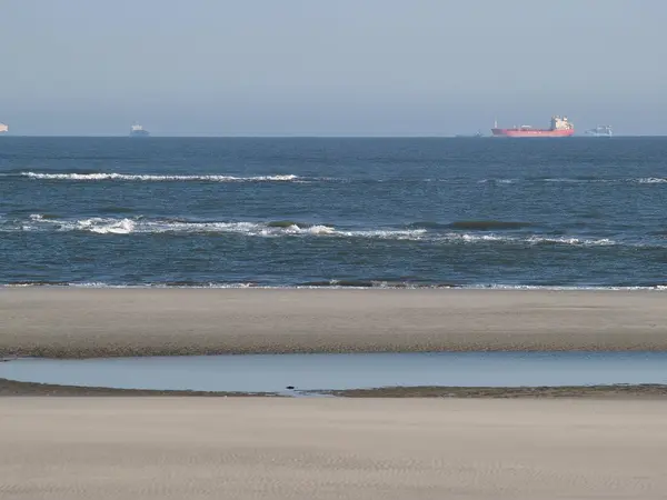 Pequeña isla en el mar del norte alemán —  Fotos de Stock