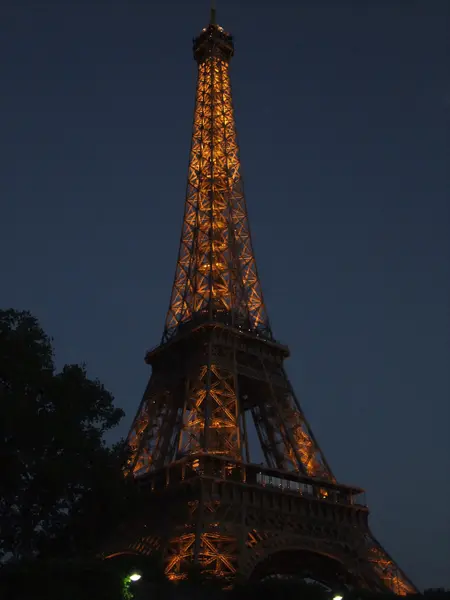 Paris'te kule — Stok fotoğraf