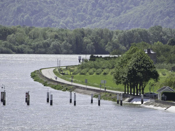 Flusslandschaft — Stockfoto