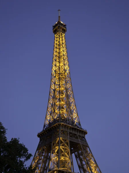 Paryż we Francji w nocy — Zdjęcie stockowe