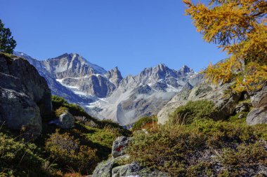 İsviçre Alpleri Sonbaharda