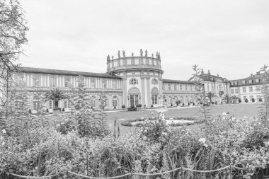 Almanya 'nın Wiesbaden şehrinde sonbahar mevsimi