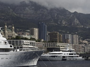 Monaco adlı deniz