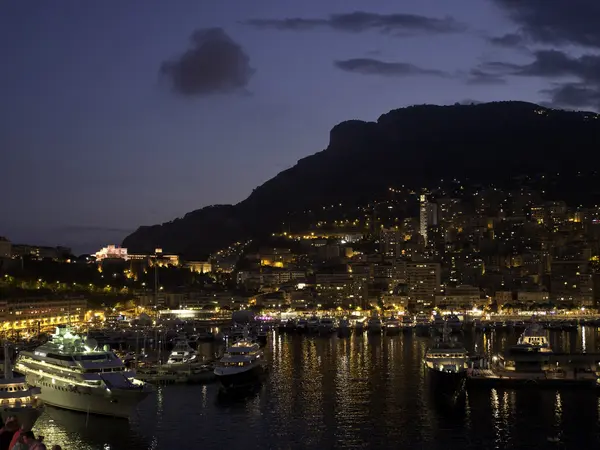 Mônaco à noite — Fotografia de Stock