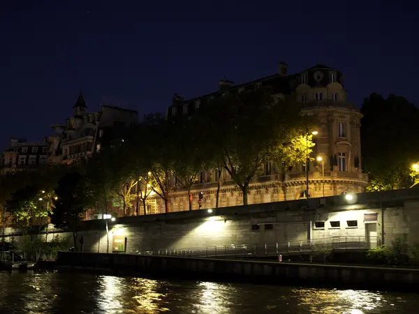 The river seine — Stock Photo, Image