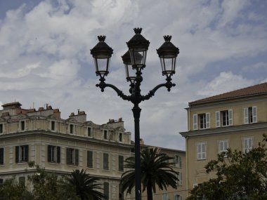Korsika adası.
