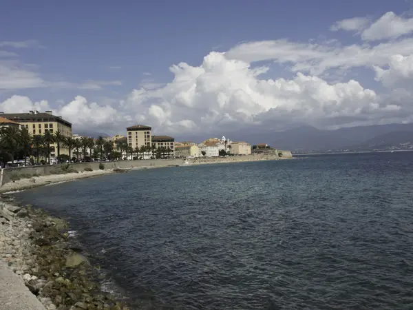 Córcega en el mar Mediterráneo — Foto de Stock