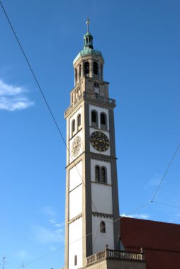 Almanya 'nın Augsburg merkezindeki Katolik Kilisesi 4.7.2020