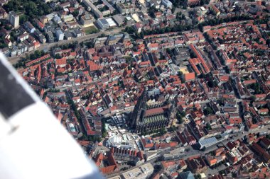 Ulm Almanya 'da küçük bir uçaktan 4.7.2020' de görüldü.