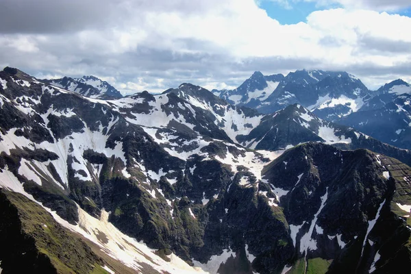 Austria Paisaje Montaña Cerca Innsbruck Durante Vuelo Pequeño Avión 2020 —  Fotos de Stock