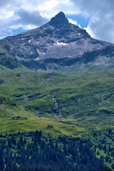 Pico Montaña Único Vals Suiza 2020 —  Fotos de Stock