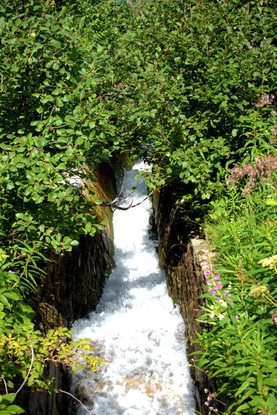 Cachoeira Zervreila Suíça 2020 — Fotografia de Stock