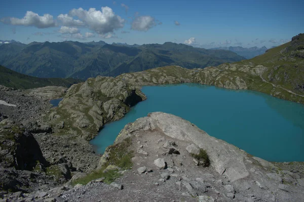 Idylliskt Sjölandskap Toppen Berget Pizol Schweiz 2020 — Stockfoto