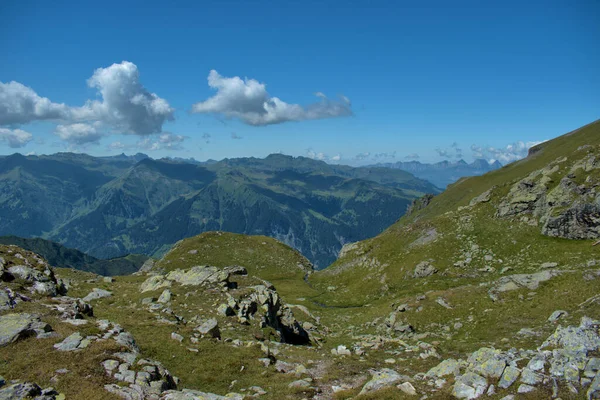 スイスのピゾル山からの信じられないほどの山の風景7 2020 — ストック写真