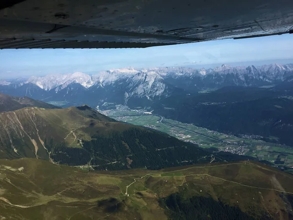 Incrível Cenário Montanhoso Austríaco Visto Pequeno Avião 2017 — Fotografia de Stock