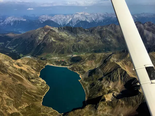 Repülés Ausztria Hihetetlen Alpai Mentén 2017 — Stock Fotó