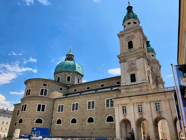 Καθολική Εκκλησία Στην Πόλη Του Σάλτσμπουργκ Στην Αυστρία 2018 — Φωτογραφία Αρχείου