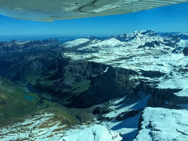 Des Sommets Enneigés Couper Souffle Suisse Vus Depuis Avion 2017 — Photo