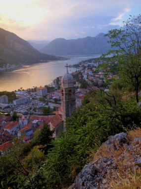 Karadağ 'daki Kotor' a bakış 4.8.2015
