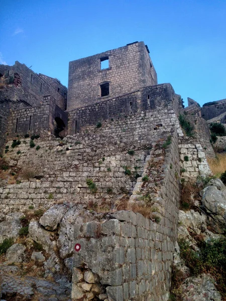 Stare Ruiny Wzgórzu Kotorze Czarnogórze 2015 — Zdjęcie stockowe