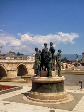 Makedonya 'nın Üsküp ilçe ve sanat eserleri 10.8.2015