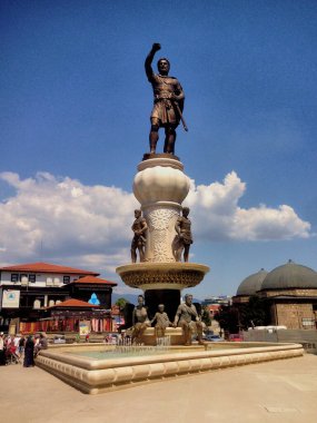 Makedonya 'nın merkezindeki Büyük İskender heykeli 10.8.2015