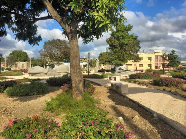 Küba, Holguin 'deki güzel park 29.12.2016