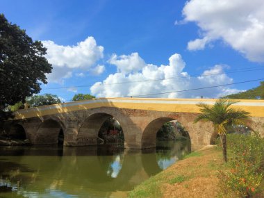 Küba, Sankti Spiritus 'taki eski taş köprü. 26.12.2016
