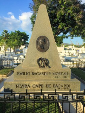 Emilio Bacardis mezarı Santiago de Cuba 31.12.2016