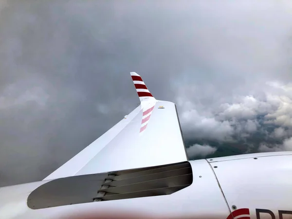 Panorama Nuboso Durante Vuelo Sobre Suiza — Foto de Stock