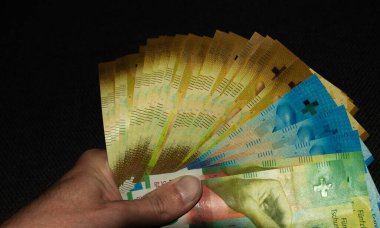 İsviçre frangı olarak farklı bir değere sahip banknotlar 27.5.2021