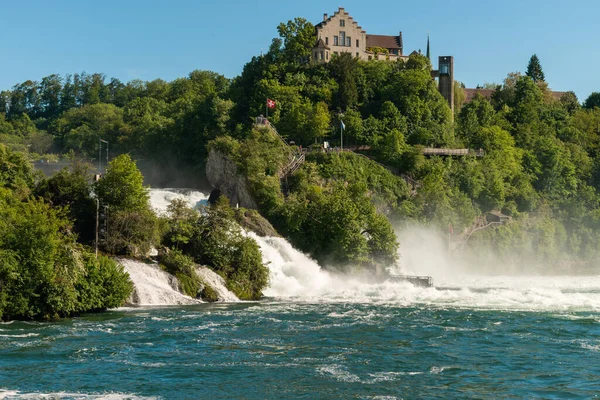 Rýnské Vodopády Jsou Největší Evropské Vodopády Ležící Schaffhausenu Švýcarsku 2021 — Stock fotografie