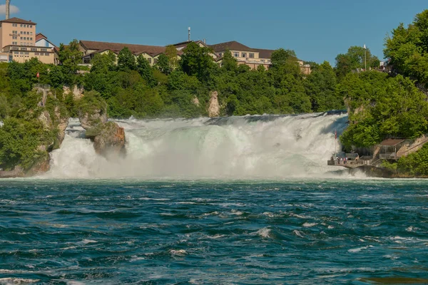 Neuvěřitelně Krásné Vodopády Které Jsou Největší Evropě Schaffhausenu Švýcarsku 2021 — Stock fotografie