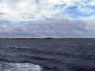 Bacolod 'dan denize tekne gezisi Filipinler' deki zenciler 5.11.2013