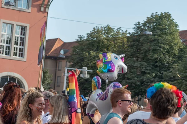 Zurich Switzerland Setembro 2021 Protestantes Com Balão Unicórnio Demonstração Orgulho — Fotografia de Stock