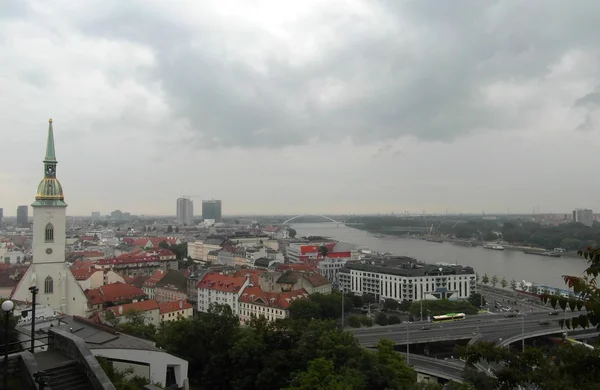 Vista para Bratislava, Eslováquia — Fotografia de Stock